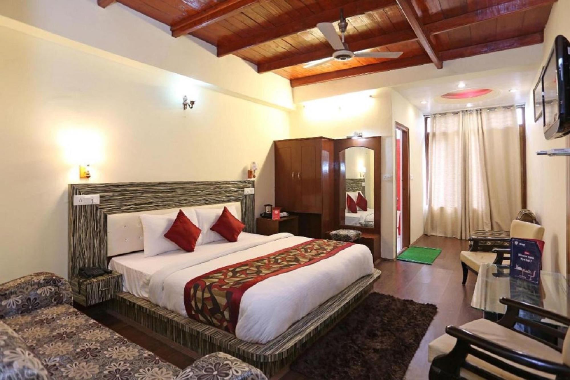 Goroomgo Moon Nainital Near Naini Lake - Parking & Lift Facilities -Hygiene And Spacious Room - Best Seller Exterior photo
